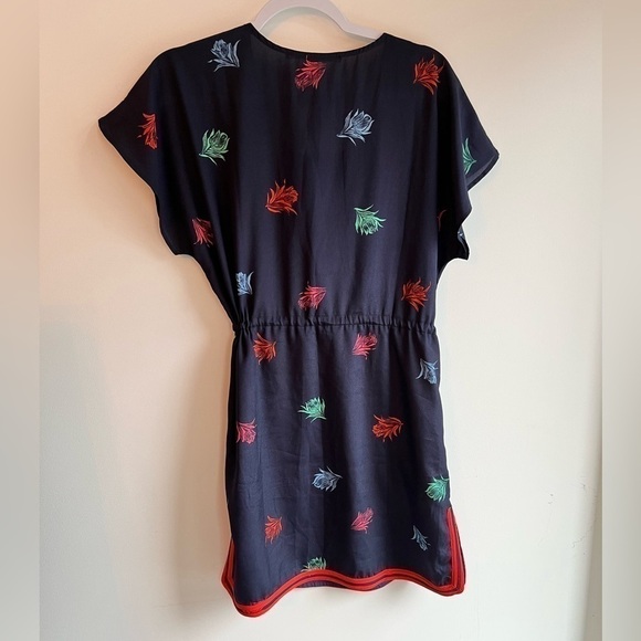 Collective CONCEPTS | Navy Blue with Floral Dress - Picture 2 of 2